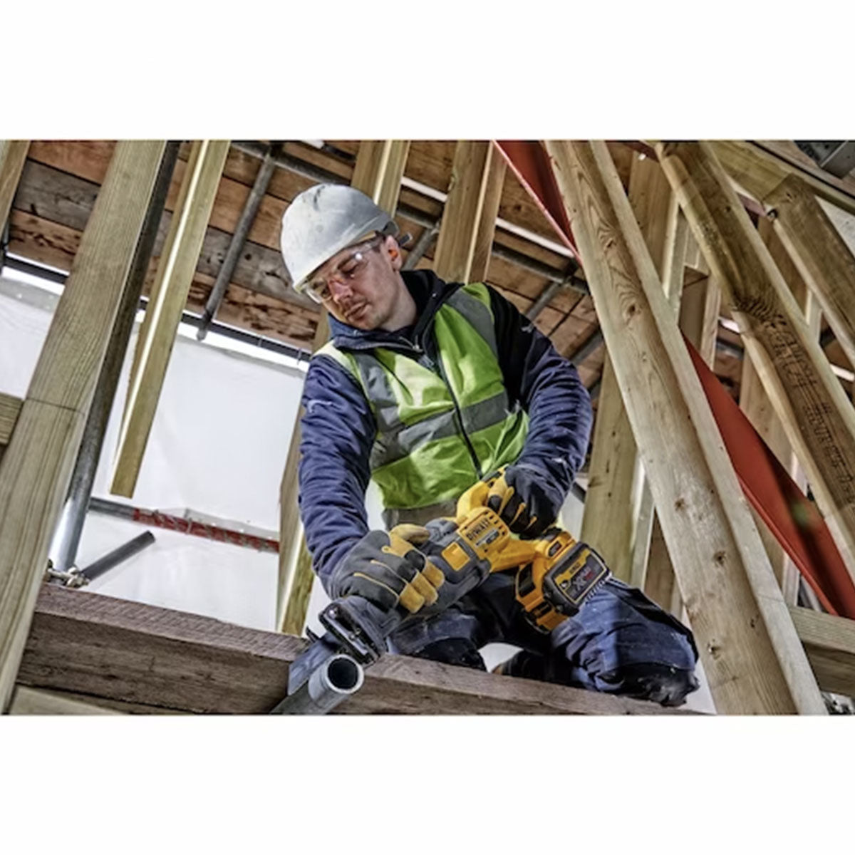 54V XR FLEXVOLT 2x9Ah High Power Reciprocating Saw in CASE and ACCESSORIES - DeWALT - DCS389X2-QW