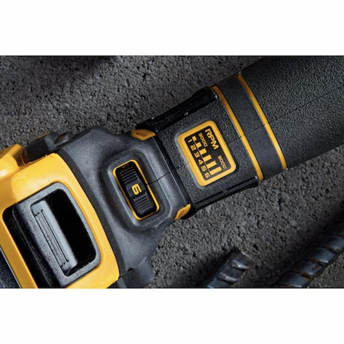 Meuleuse d'angle 125 mm Moteur BRUSHLESS à vitesse variable (en coffret sans batteries ni chargeur) dans TSTACK CASE - DeWALT - DCG409VSNT-XJ