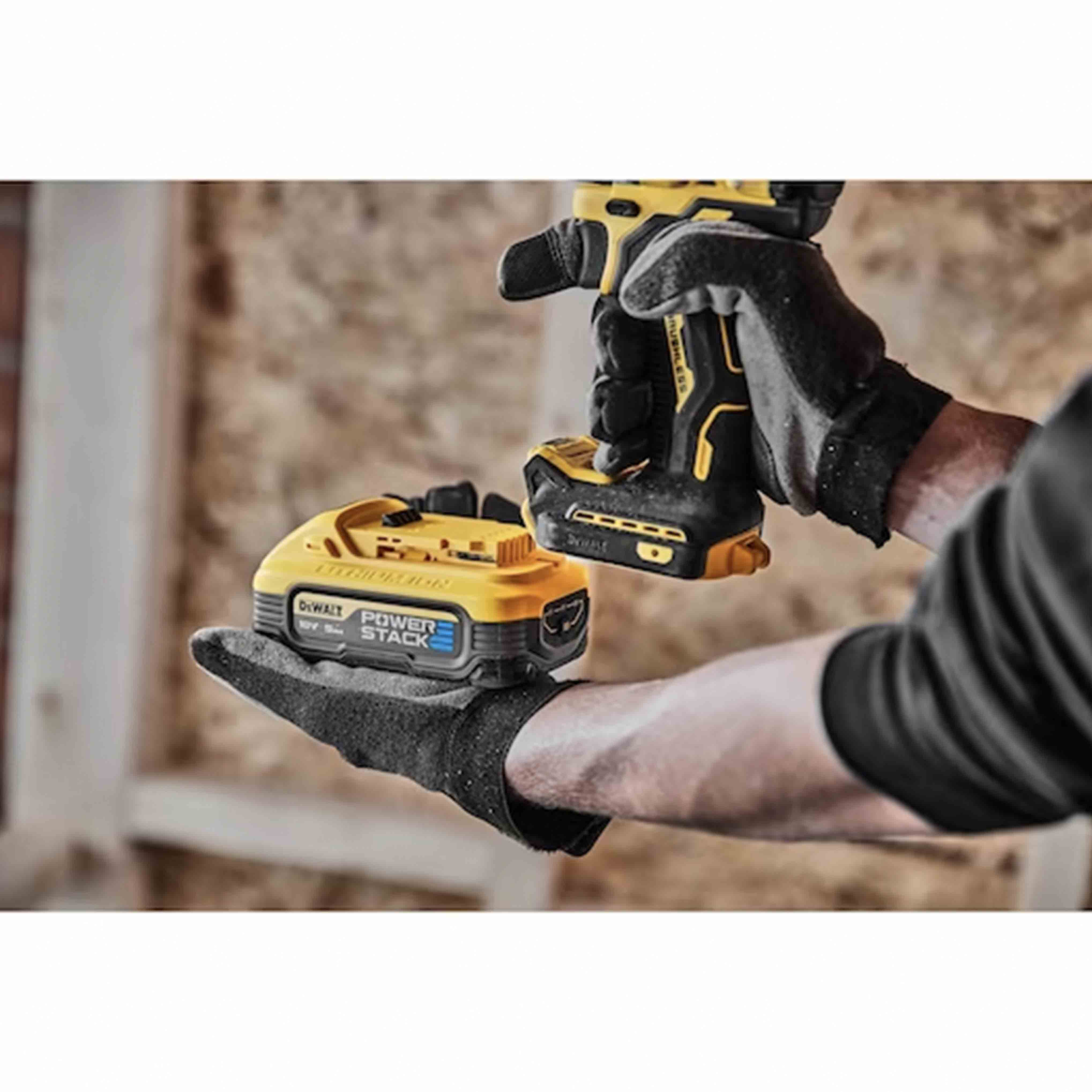 Compact 2-Speed ​​XR 18V ​​BRUSHLESS Impact Drill Driver - Metal Chuck in TSTACK CASE and ACCESSORIES - DeWALT - DCD805H2T-QW